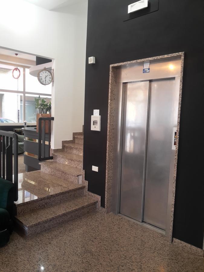 Hotel Antares Garni จูเลียโนวา ภายนอก รูปภาพ