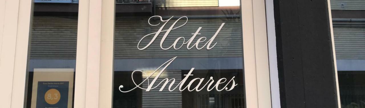 Hotel Antares Garni จูเลียโนวา ภายนอก รูปภาพ